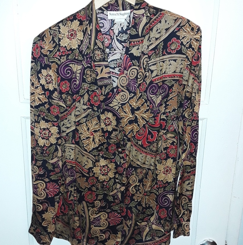 Vintage Blazer with shoulder pads